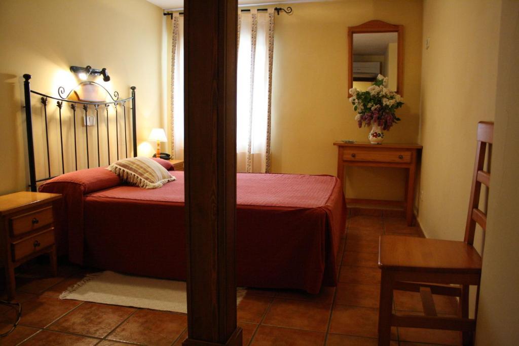 Hostal La Balquina Chinchon Exterior photo
