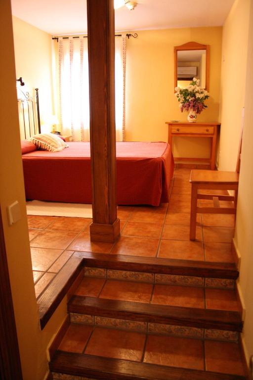 Hostal La Balquina Chinchon Exterior photo
